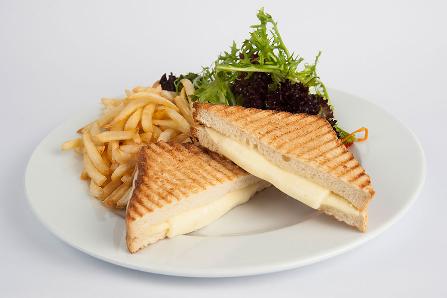TOST KAŞARLI+PATATAES