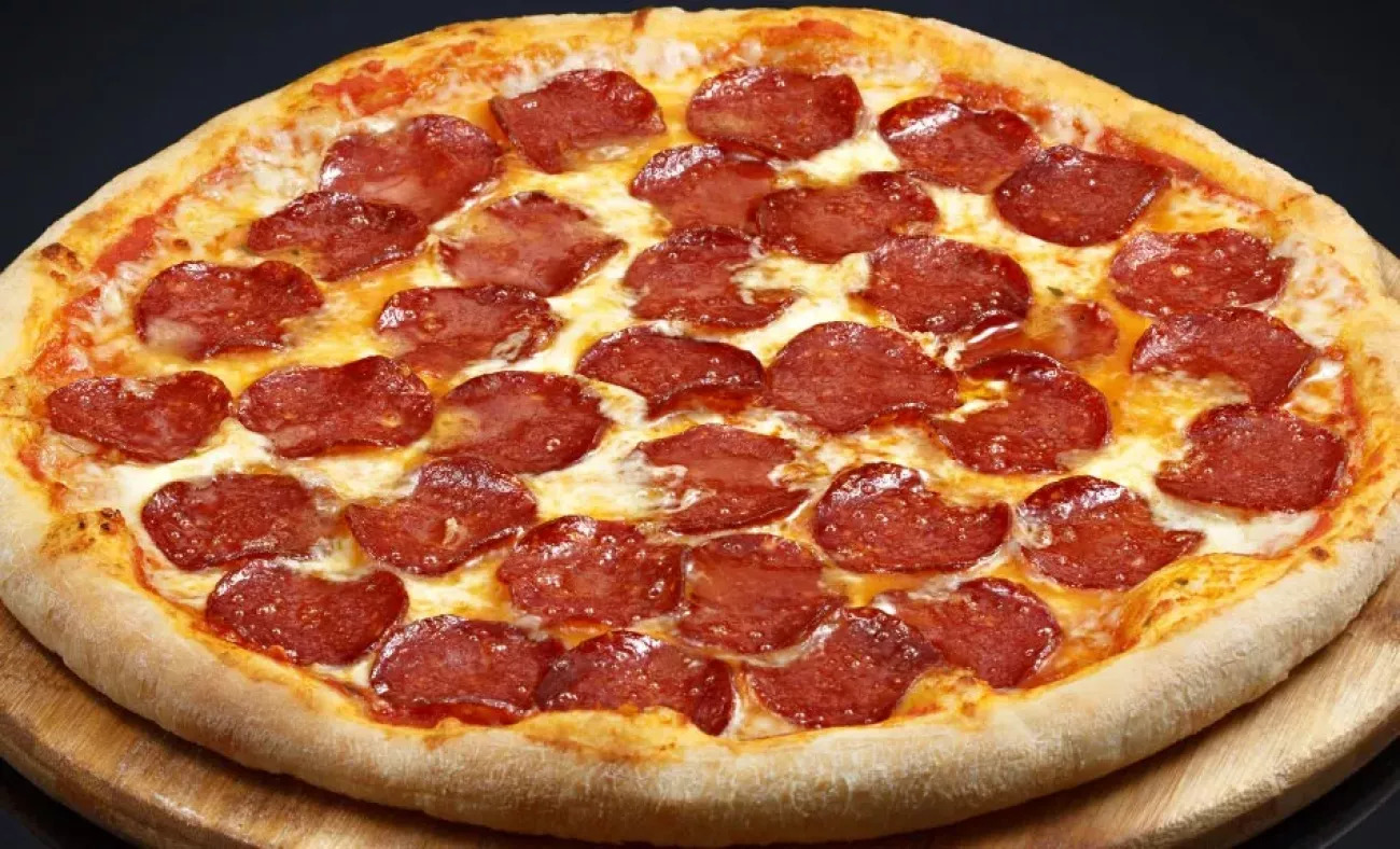 PİZZA SUCUKLU